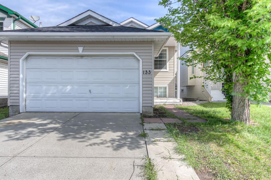 133 Hidden Spring Circle NW, Calgary, Alberta, T3A 5H4