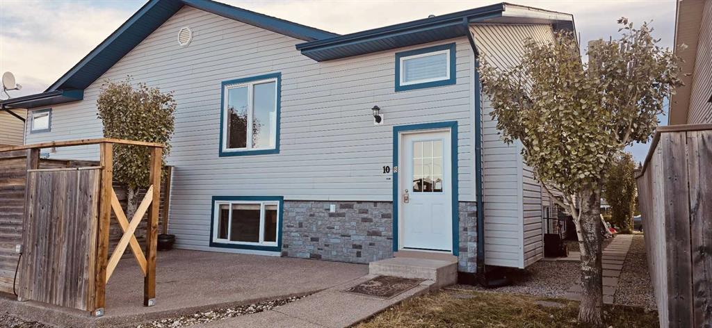 10B Sierra Drive, Olds, Alberta, T4H 1X3