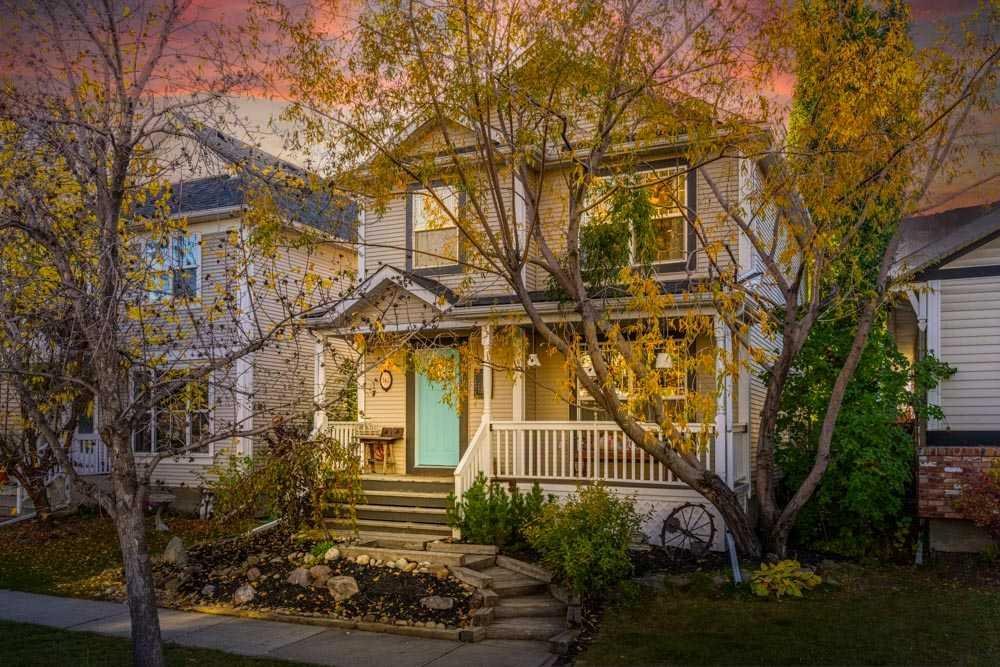 142 Prestwick Crescent SE, Calgary, Alberta, T2Z 3L8