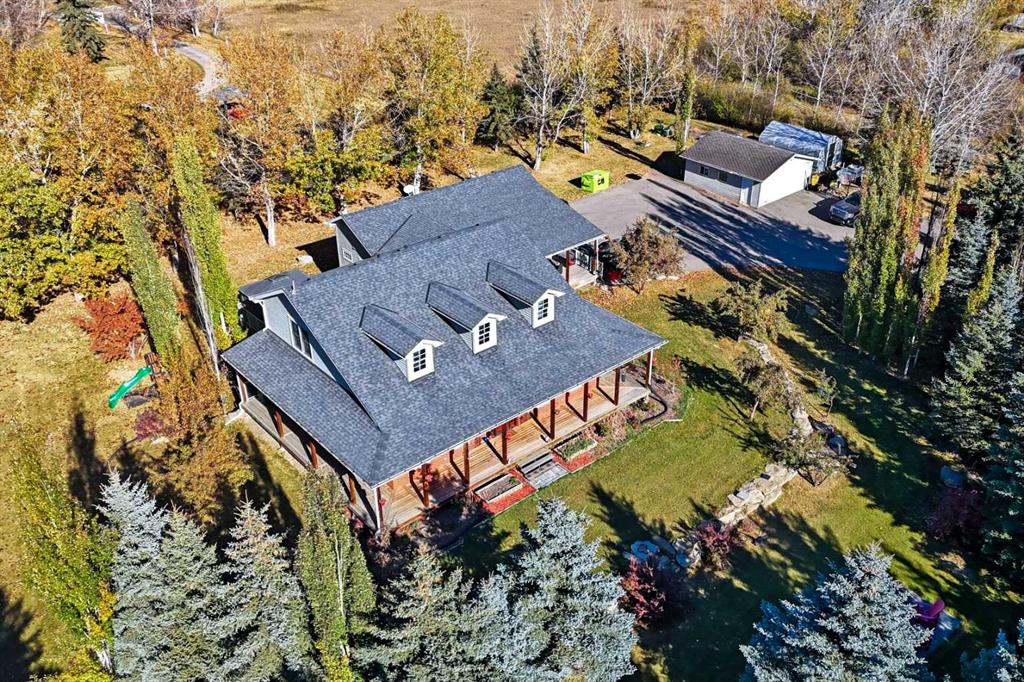 25 Paradise Bay, Chestermere, Alberta, T1X0M9
