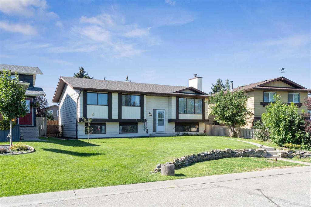 14 Glenhill Crescent, Cochrane, Alberta, T4C 1G8