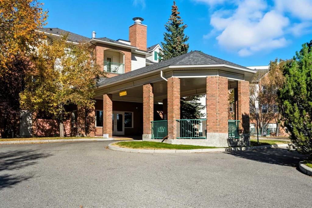 #221 1920 14 Avenue NE, Calgary, Alberta, T2E 8V4