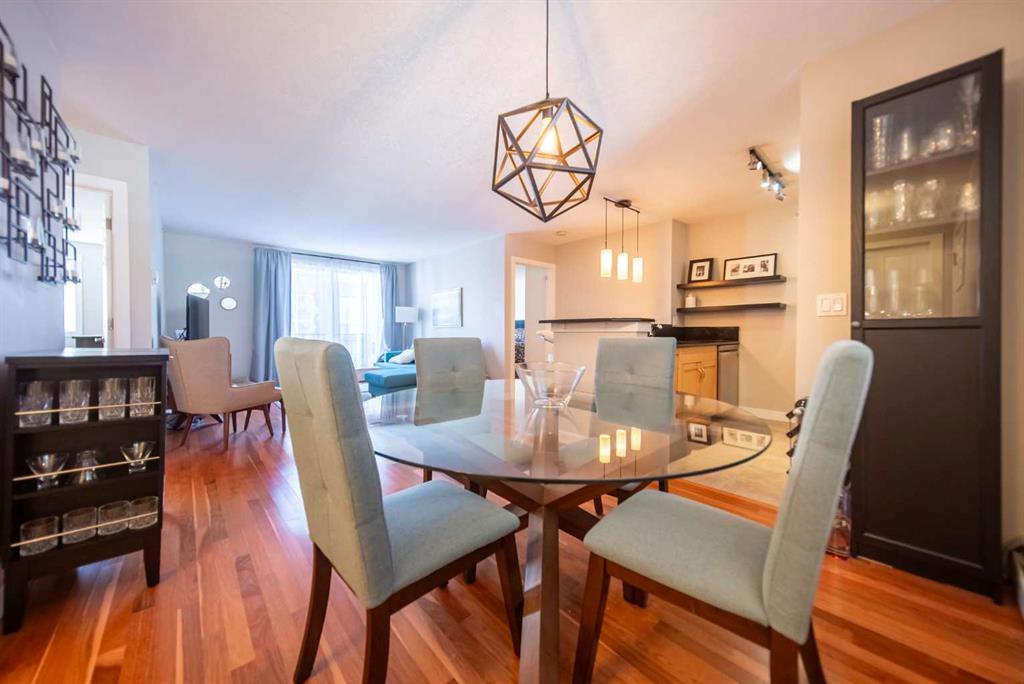 #304 2440 34 Avenue SW, Calgary, Alberta, T2T2C8