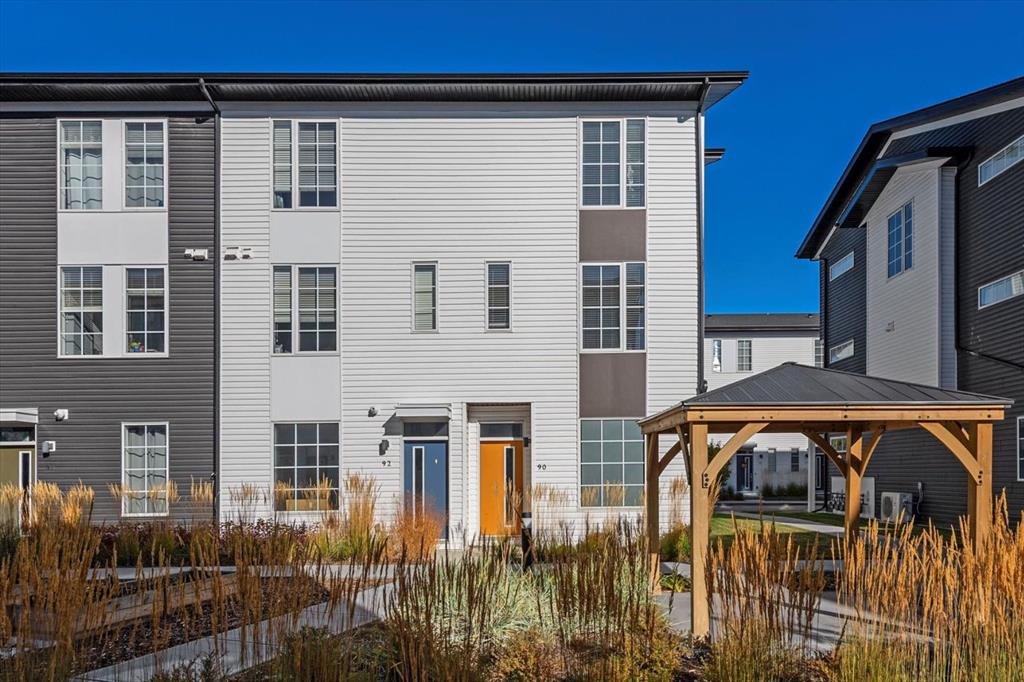90 Walgrove Common SE, Calgary, Alberta, T2X 4C2