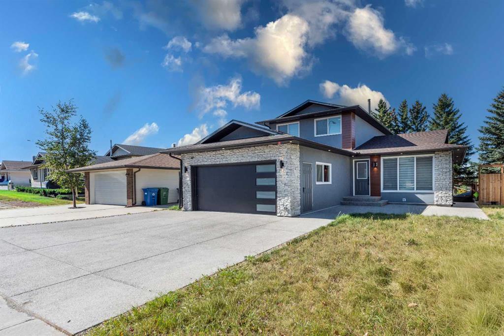 39 Whitlock Close NE, Calgary, Alberta, T1Y 4X2