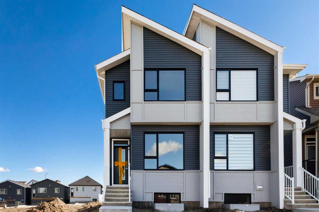 873 Livingston View NE, Calgary, Alberta, T3P 2K6