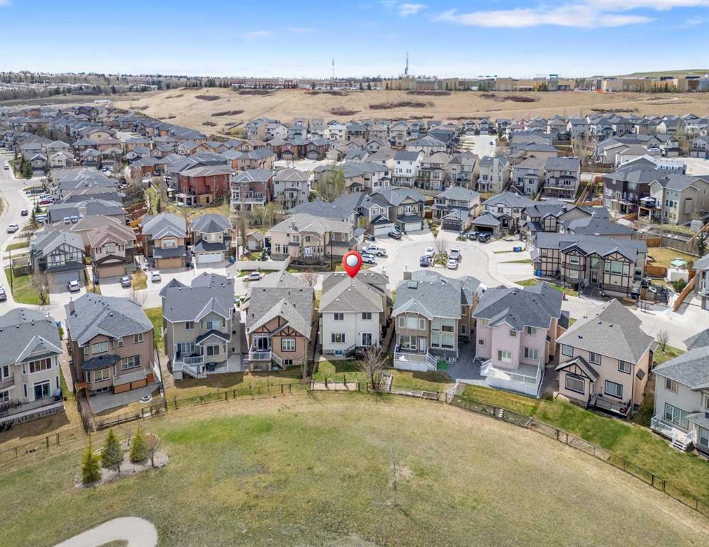 44 Sherwood Circle NW, Calgary, Alberta, T3R 1R3