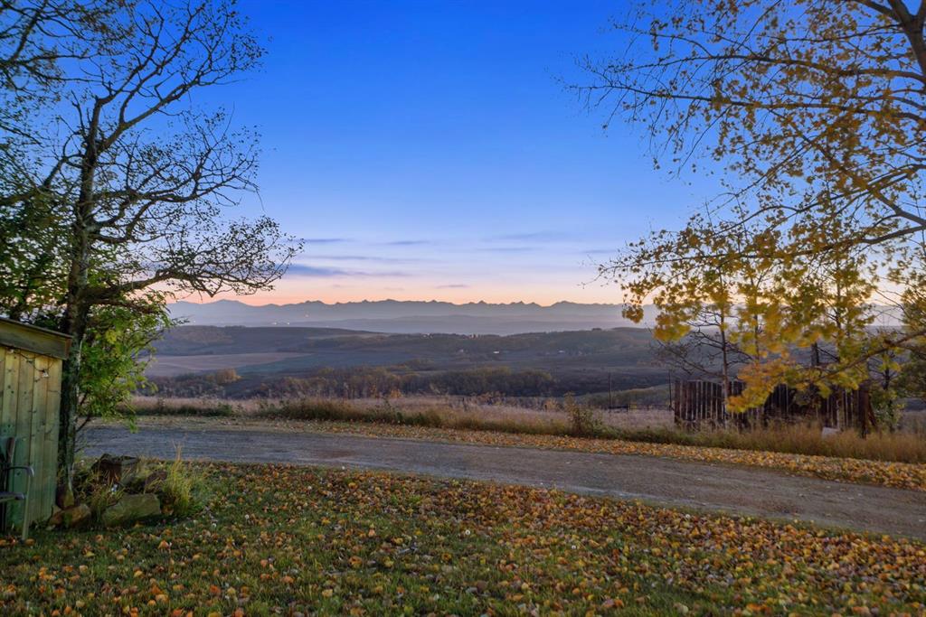 64243 306 Avenue W, Rural Foothills County, Alberta, T1S 1A2