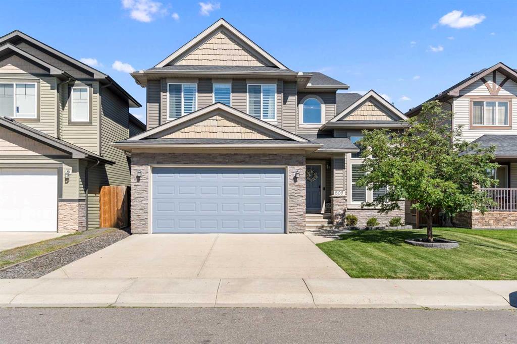 809 Canoe Green SW, Airdrie, Alberta, T4B 3K6