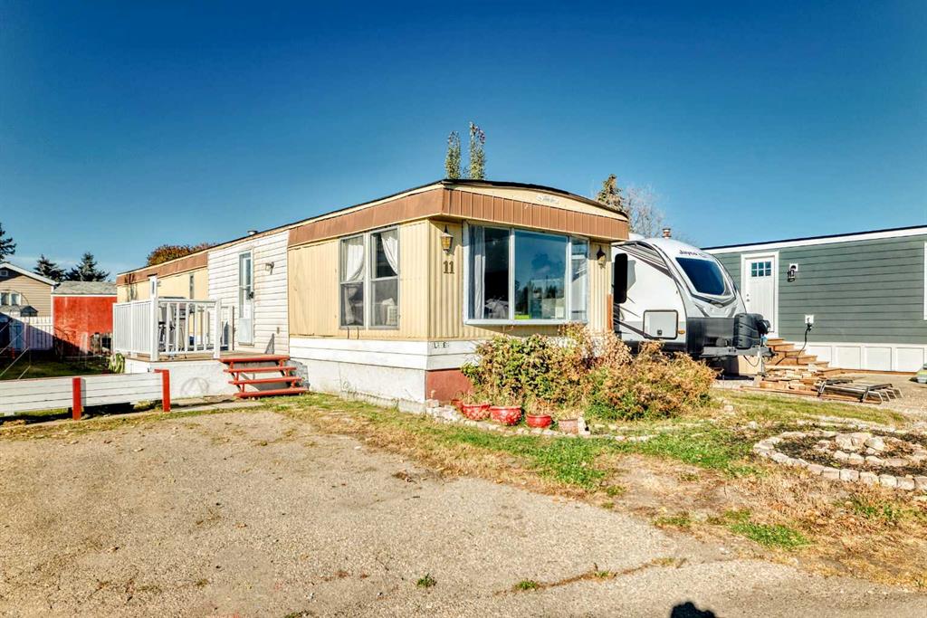 #11 649 Main Street N, Airdrie, Alberta, T4B 1Z6