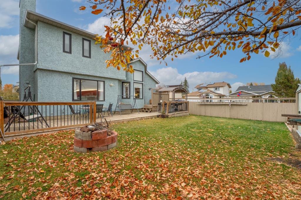 9 Hunters Mews, Okotoks, Alberta, T1S 1M2