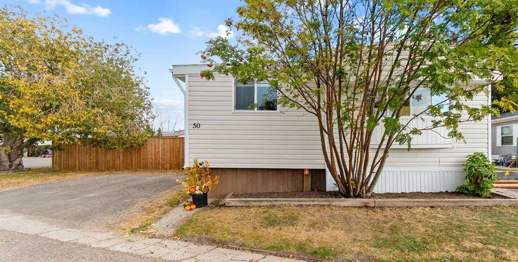 5800 46 Street, Olds, Alberta, T4H 1G8