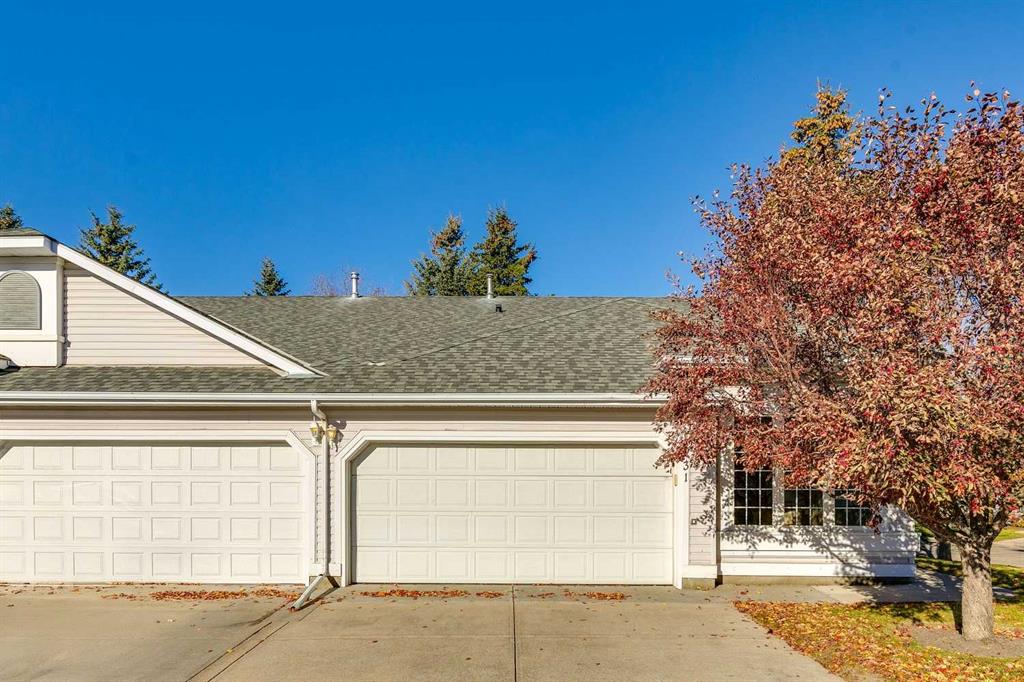 31 Douglasview Park SE, Calgary, Alberta, T2Z 2R9