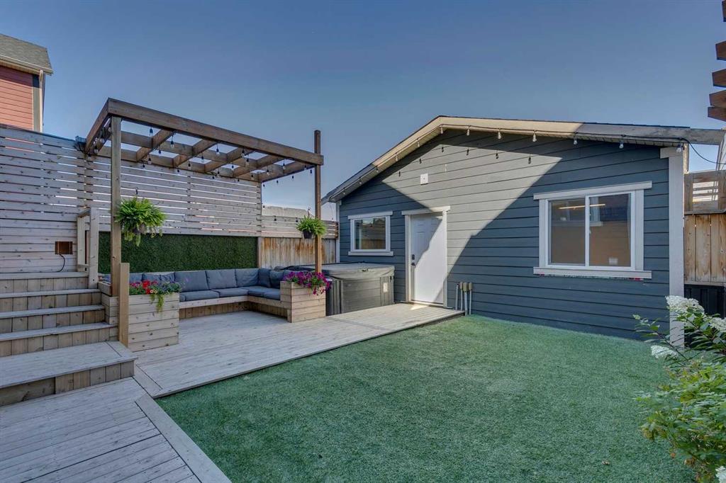 144 Masters Link SE, Calgary, Alberta, T3M 2M9