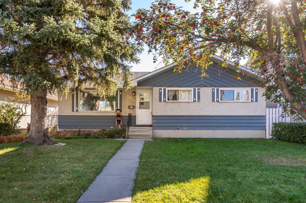 2023 53 Avenue SW, Calgary, Alberta, T3E 1K6