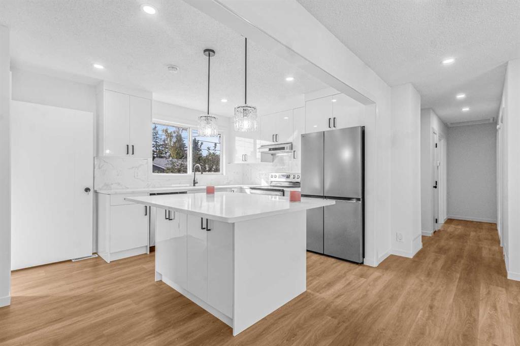 631 58 Street SE, Calgary, Alberta, T2A 3S3