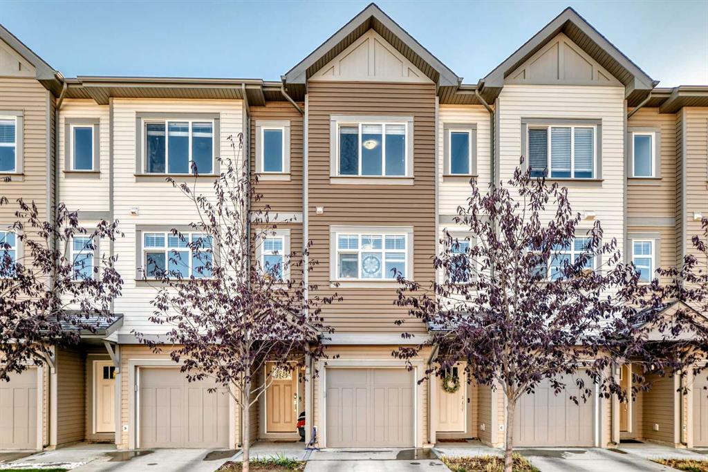 84 Copperstone Villas SE, Calgary, Alberta, T2Z 5E3