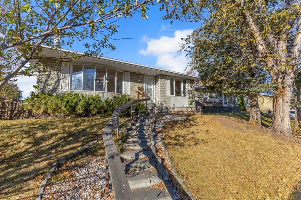 119 Whitestone Crescent NE, Calgary, Alberta, T1Y 1S4