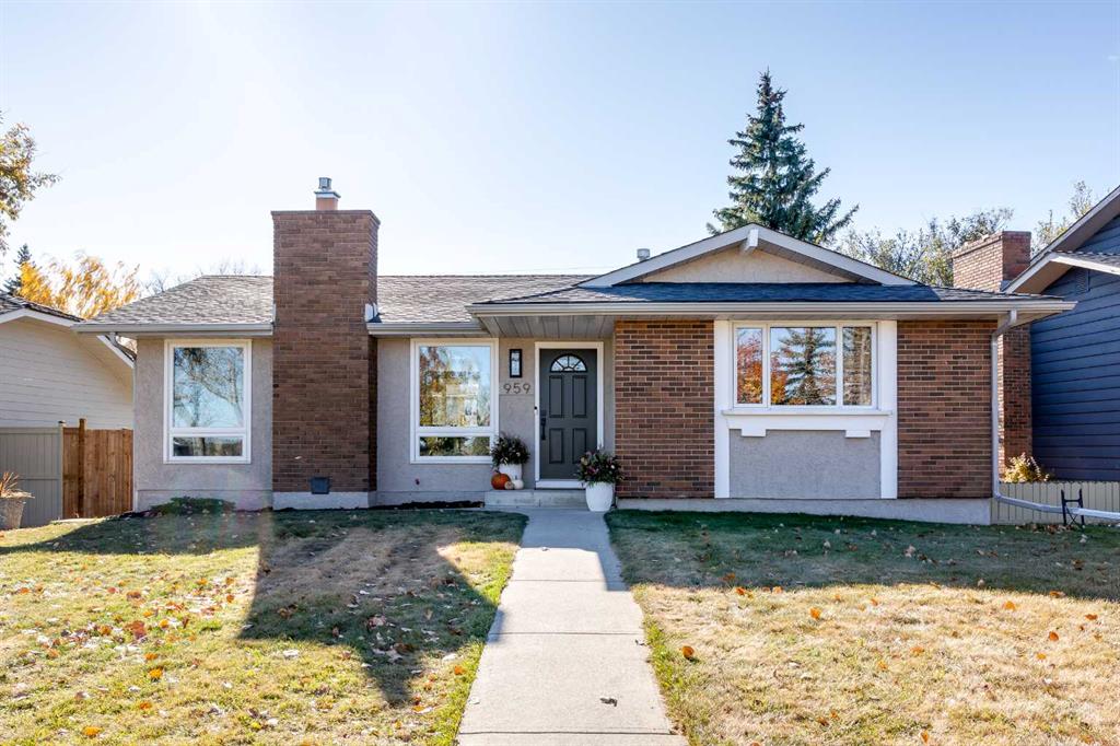 959 Parkwood Way SE, Calgary, Alberta, T2J3V4