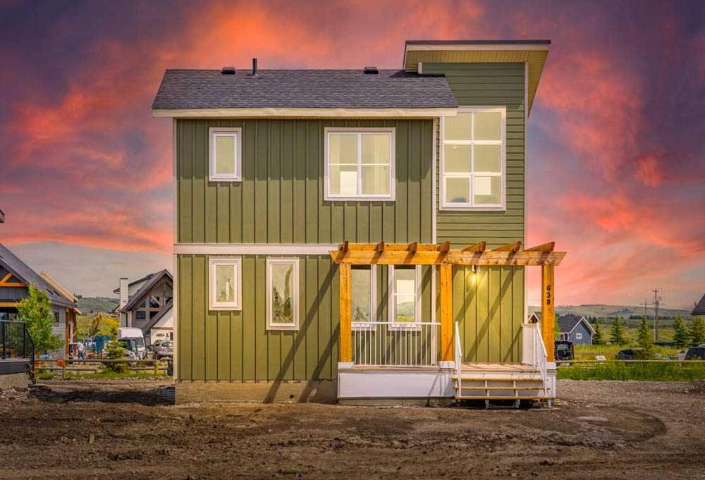 638 Cottageclub Bend, Rural Rocky View County, Alberta, T4C 1B1