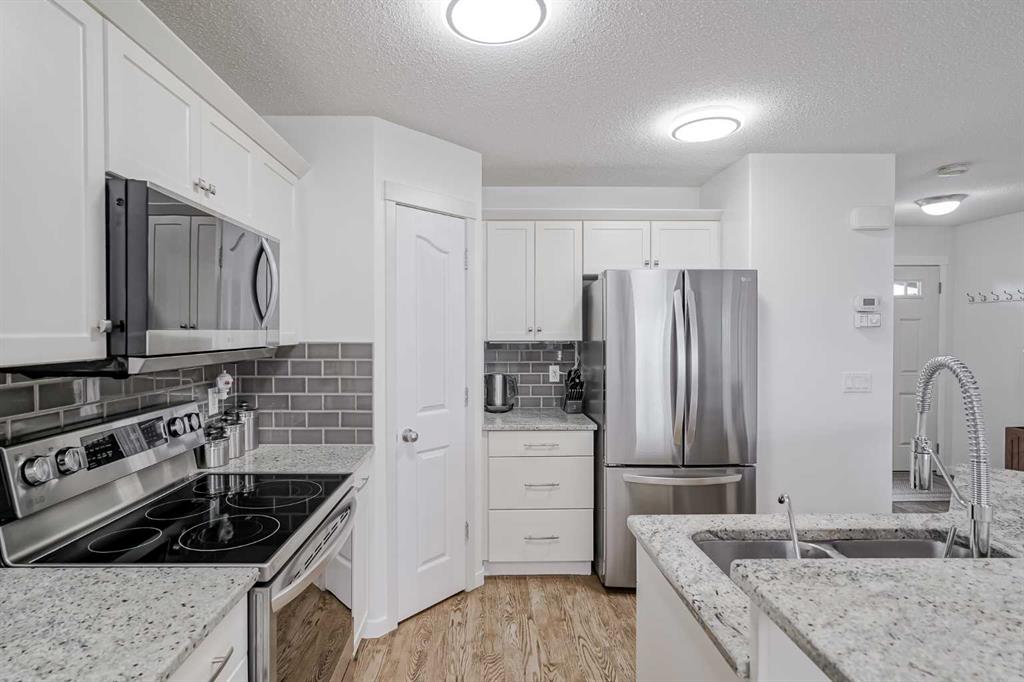 52 Autumn Court SE, Calgary, Alberta, T3M 0P4