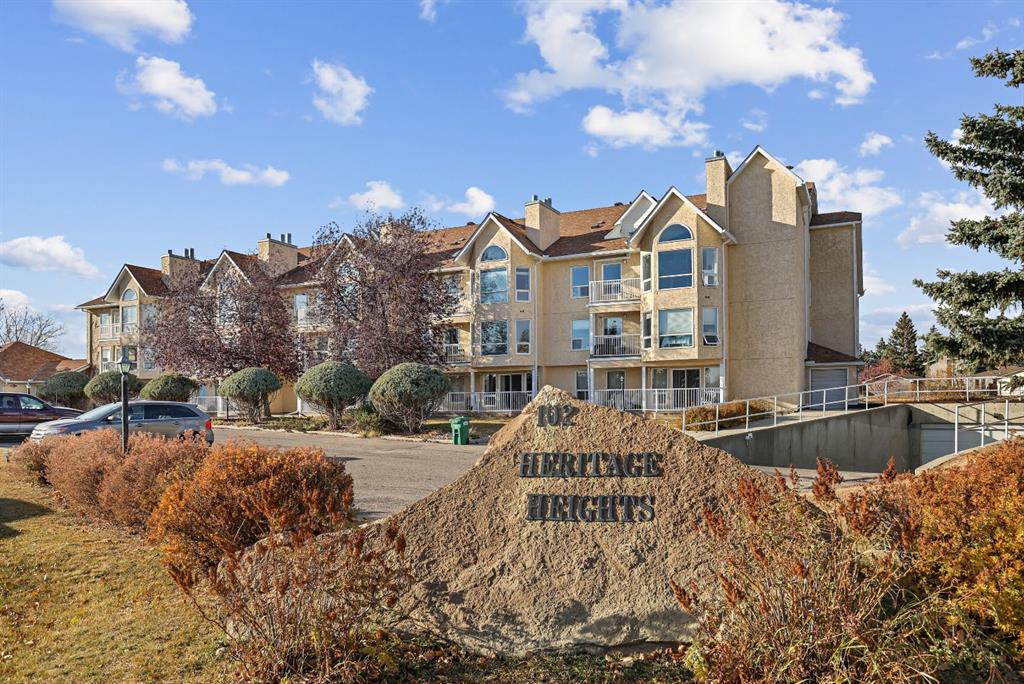 #309 102 Centre Court, Okotoks, Alberta, T1S 1Z7
