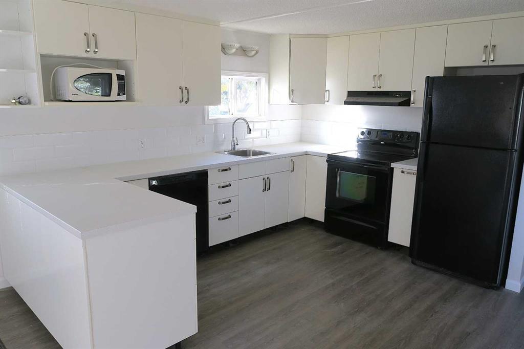 901 Briarwood Crescent, Strathmore, Alberta, T1P 1E7