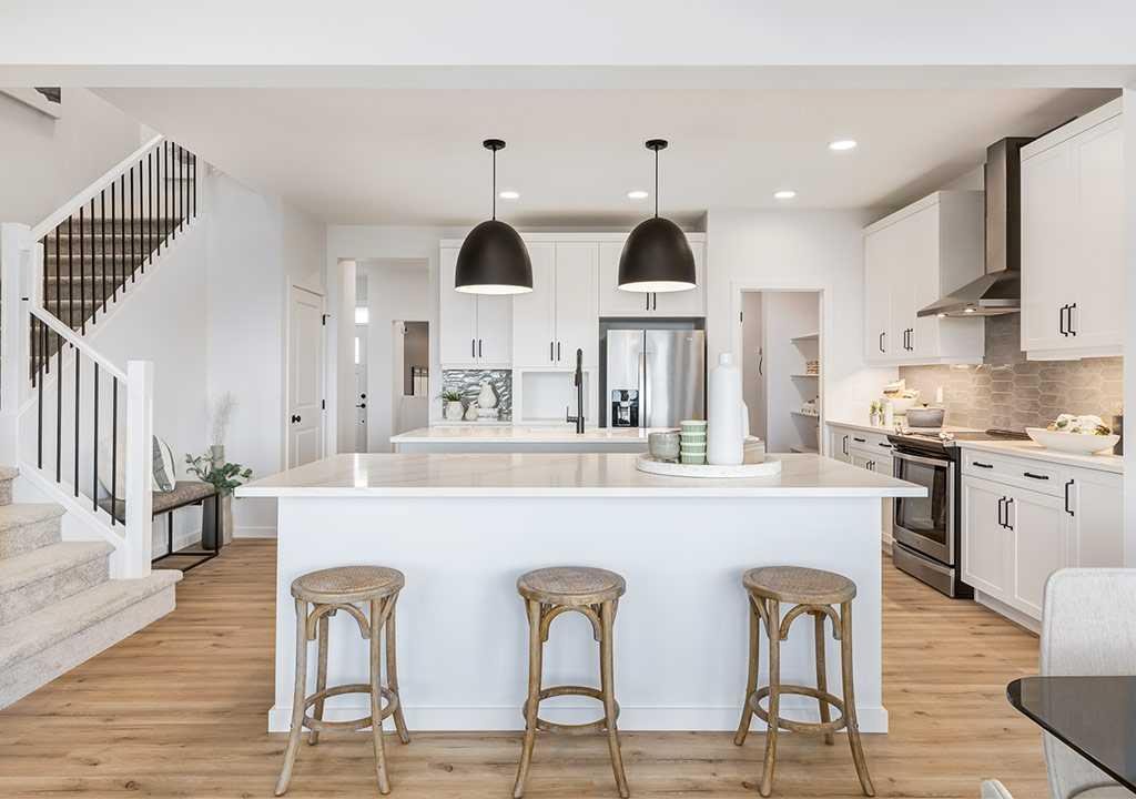 72 Lewisburg Close NE, Calgary, Alberta, T3P 2N4