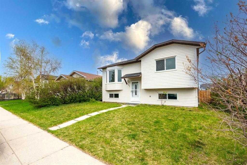 141 Falshire Close NE, Calgary, Alberta, T3J 3A2