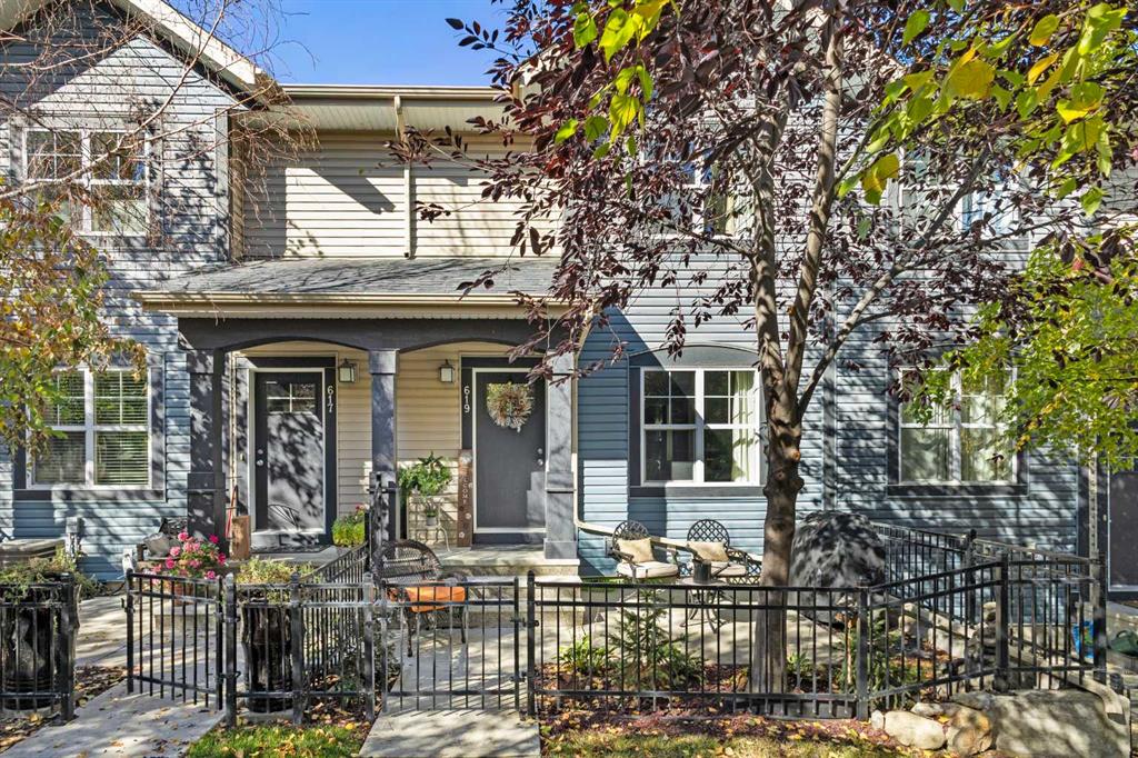 619 Mckenzie Towne Square SE, Calgary, Alberta, T2Z 1E4