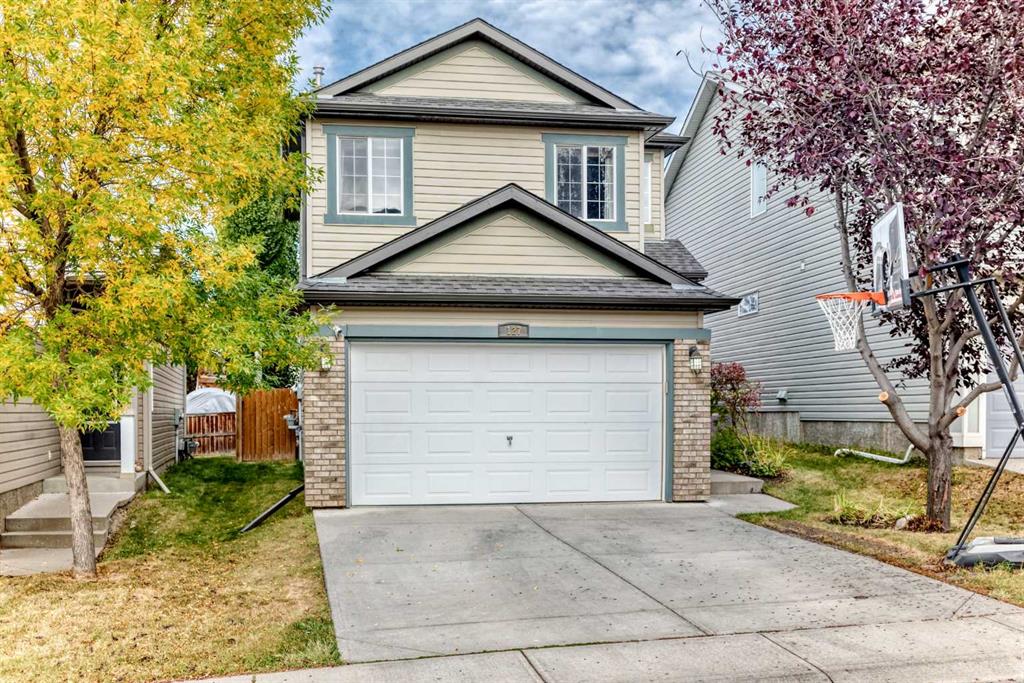 127 Covepark Green NE, Calgary, Alberta, T3K 6L2