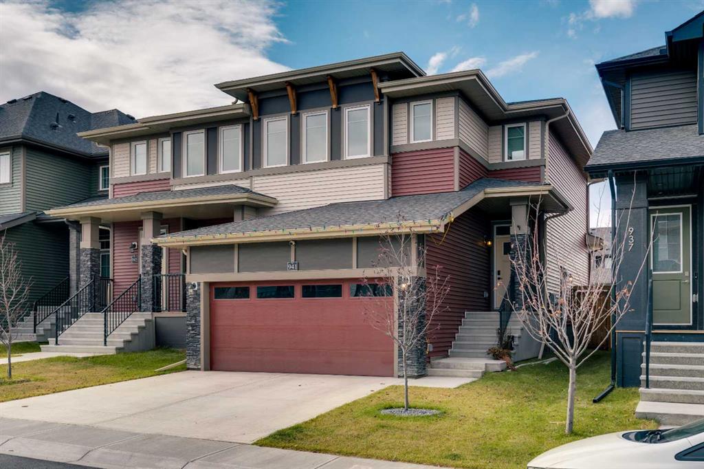 941 Cobblemore Common SW, Airdrie, Alberta, T4B 5M1