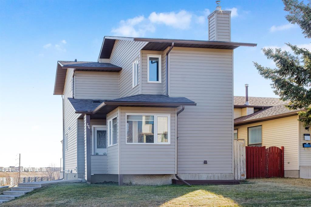 44 Bedfield Close NE, Calgary, Alberta, T3K3L5