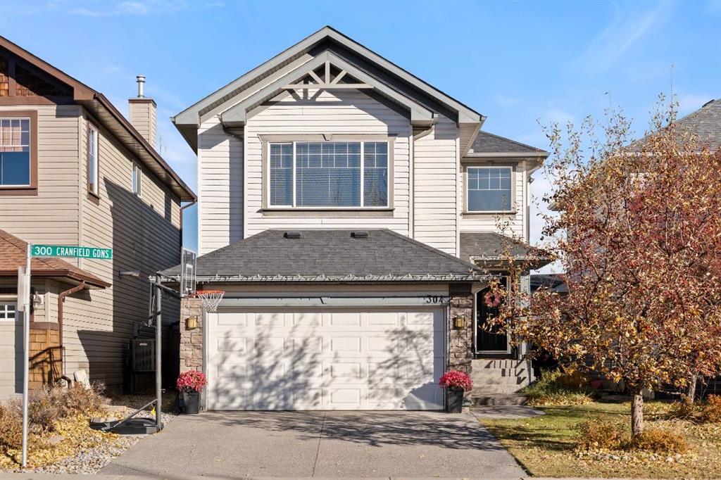 304 Cranfield Gardens, Calgary, Alberta, T3M1H8