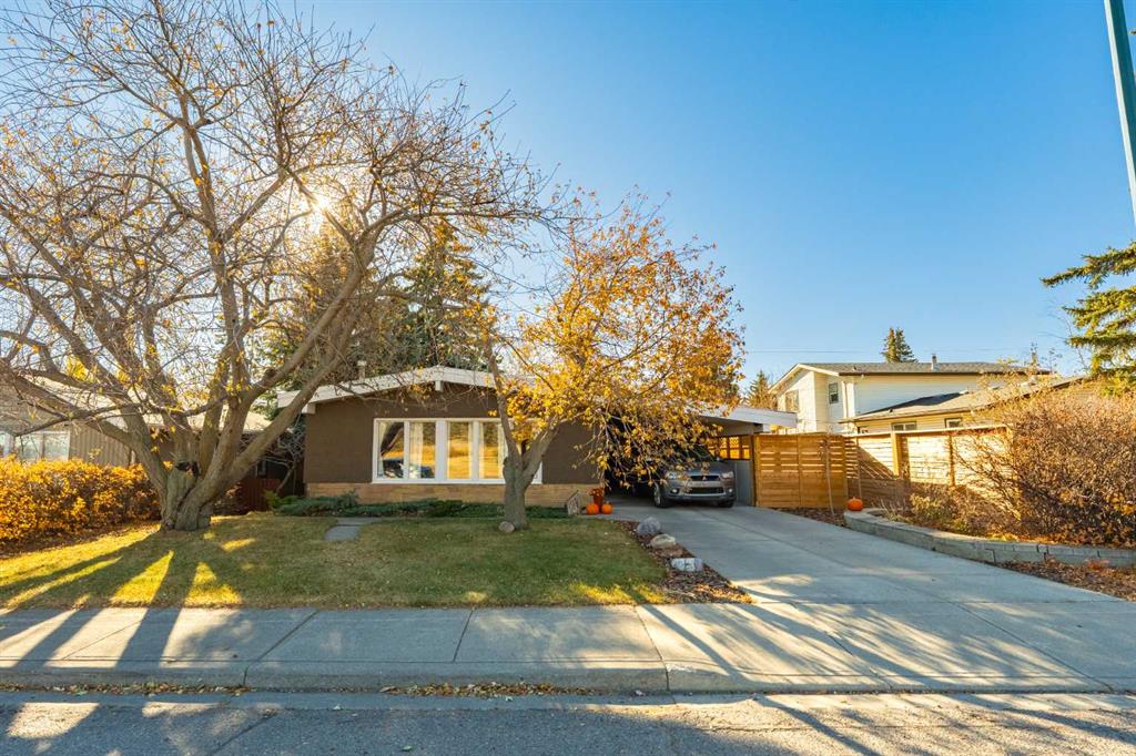1043 32 Avenue NW, Calgary, Alberta, T2K 0B3