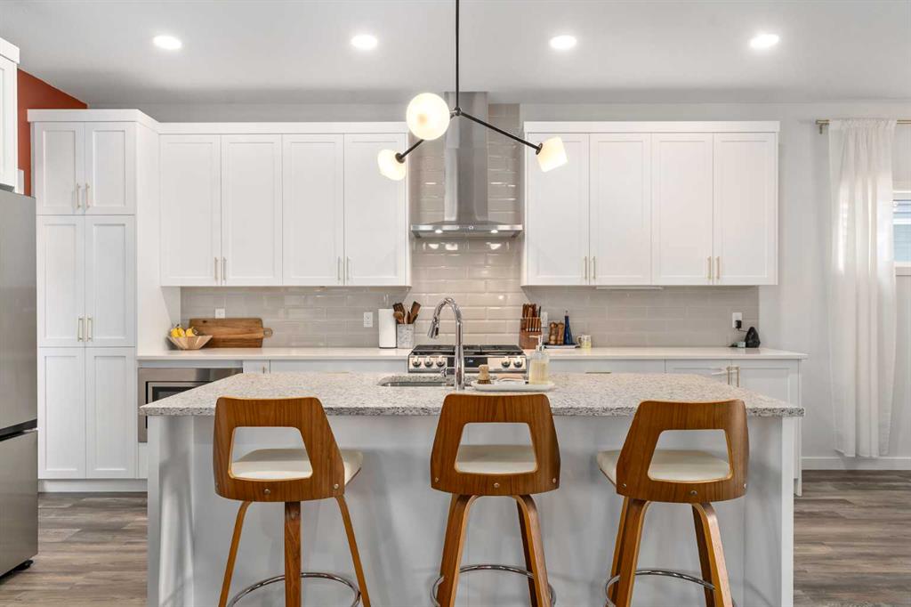 800 Reynolds Manor SW, Airdrie, Alberta, T4B5G2