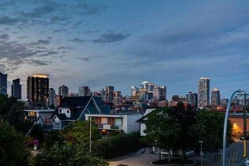 #401 2203 14th Street SW, Calgary, Alberta, T2T 3T2