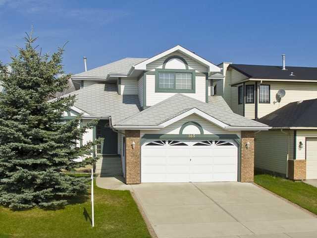165 Woodford Drive SW, Calgary, Alberta, T2W 4C2