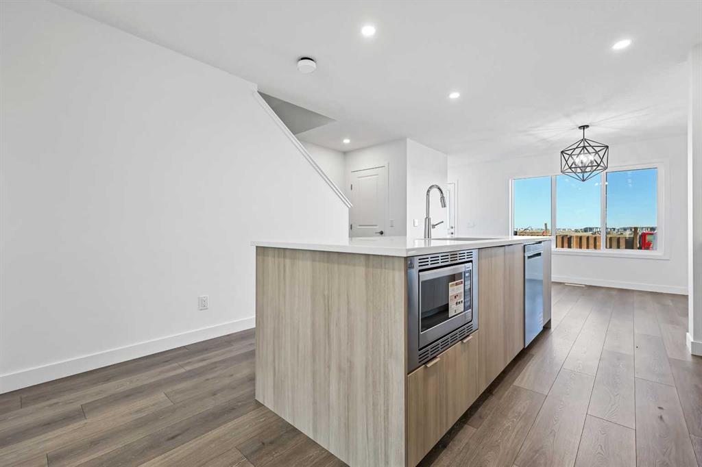 19832 45 Street SE, Calgary, Alberta, T3M 4B6