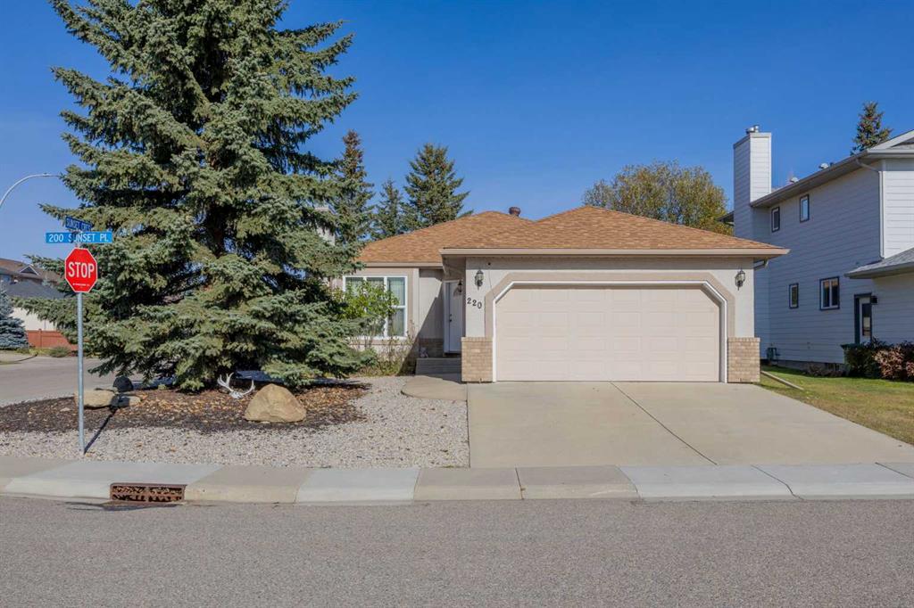 220 Sunset Place, Okotoks, Alberta, T1S 1P3