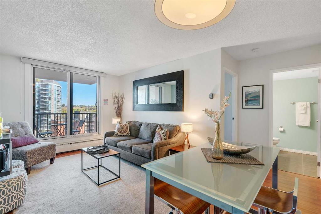 #815 738 3 Avenue SW, Calgary, Alberta, T2P 0G7