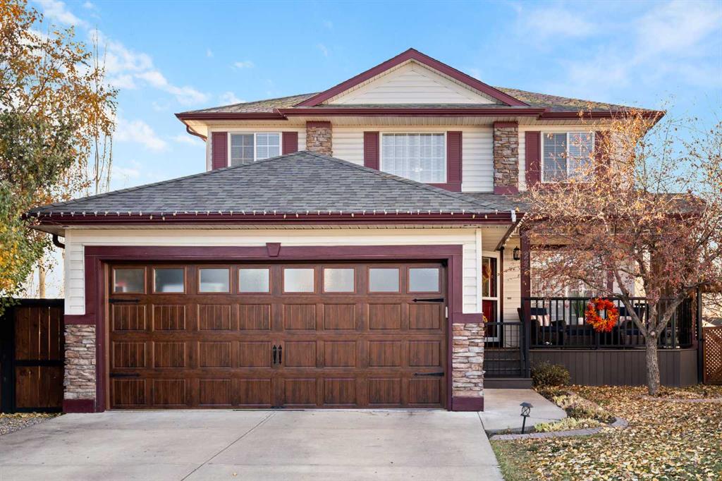 232 Oakmere Place, Chestermere, Alberta, T1X 1L2