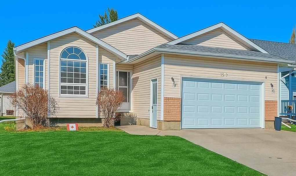 1527 10 Avenue SE, High River, Alberta, T1V 1L8