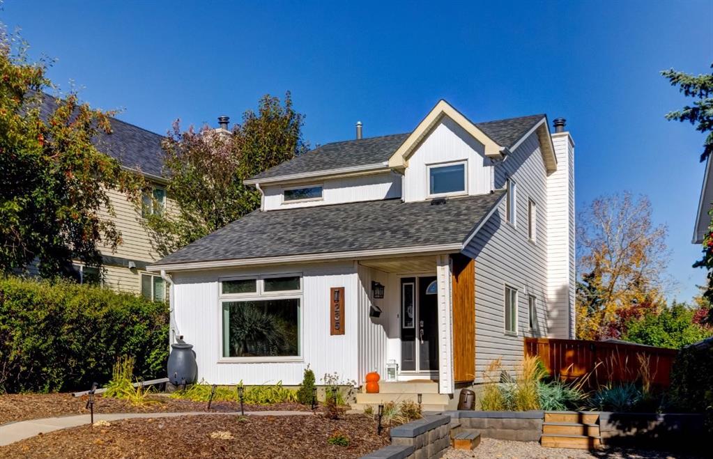 235 Strathearn Crescent SW, Calgary, Alberta, T3H 1M9