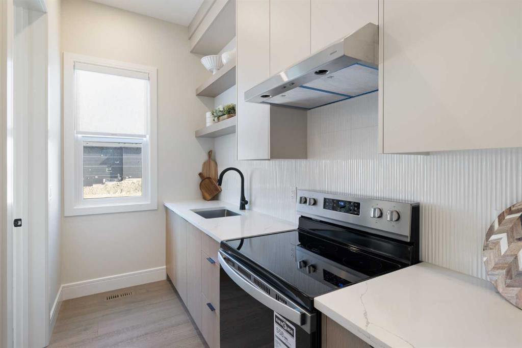 160 Vantage Drive, Cochrane, Alberta, T4C 3G3