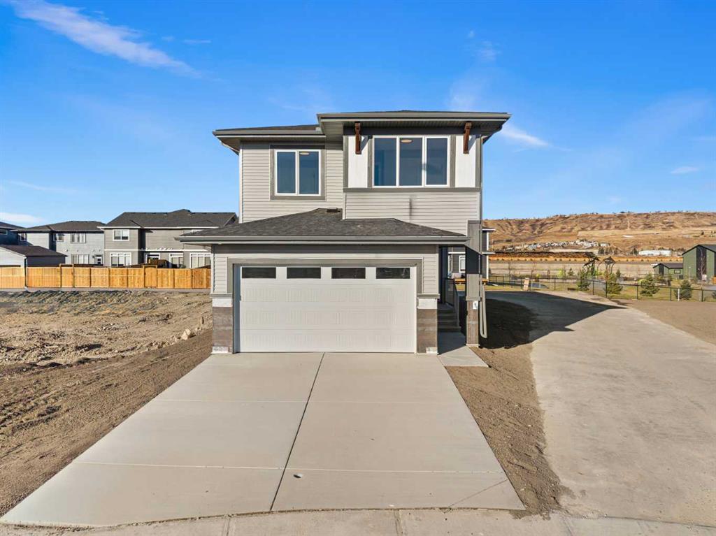 85 Quartz Crescent, Cochrane, Alberta, T4C 3G2