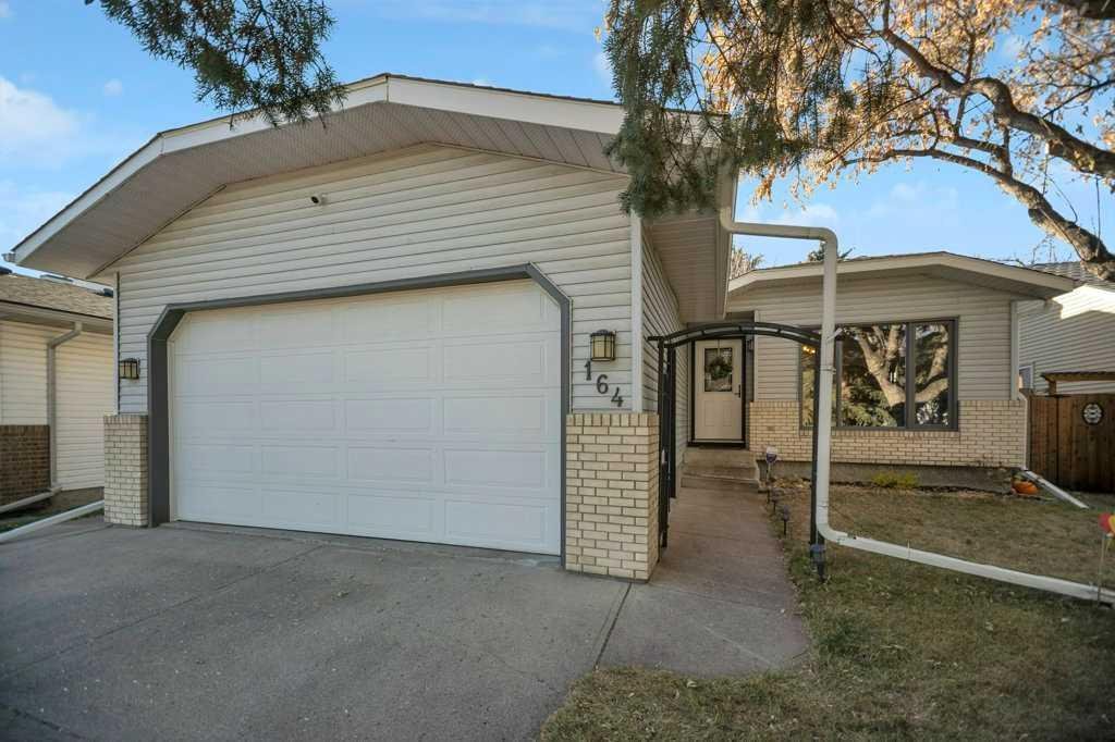 164 Mckerrell Crescent SE, Calgary, Alberta, T2Z 1M9