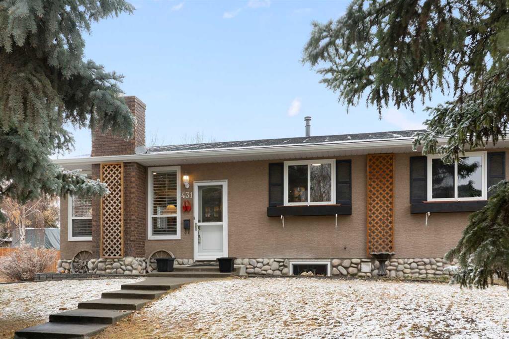431 Queensland Circle SE, Calgary, Alberta, T2J 4P5