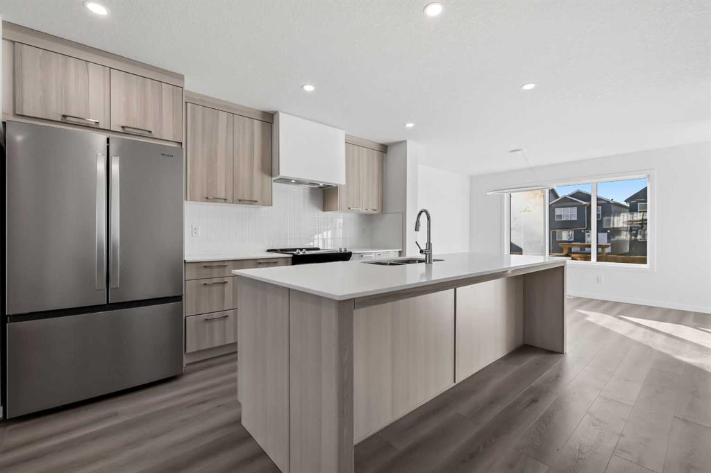 19743 45 Street SE, Calgary, Alberta, T3M 4B2