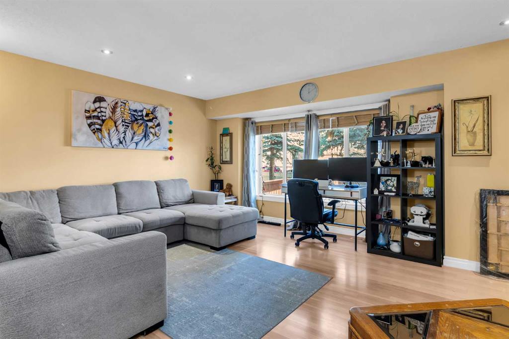 43 Martindale Court NE, Calgary, Alberta, T3J 2V8